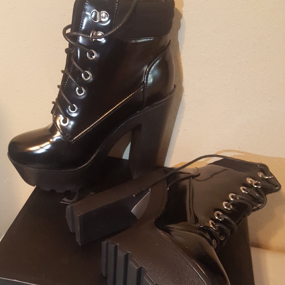 Black Bootie
